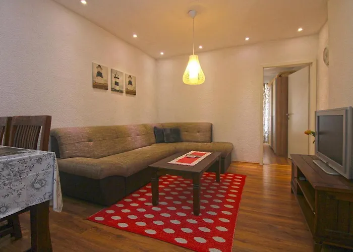 아파트 Adnan 2229 *