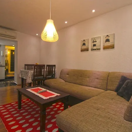 Apartament Adnan 2229 Pula