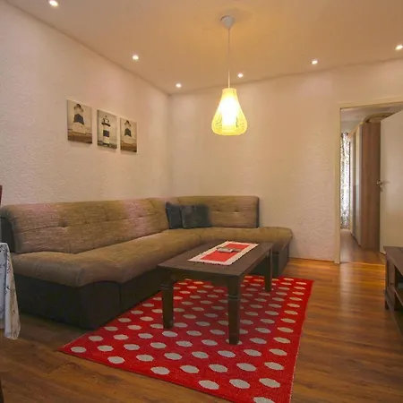 Apartament Adnan 2229 *